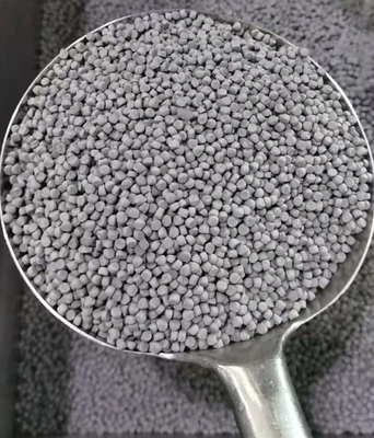 Moldeo a presión del polvo de metal del grano